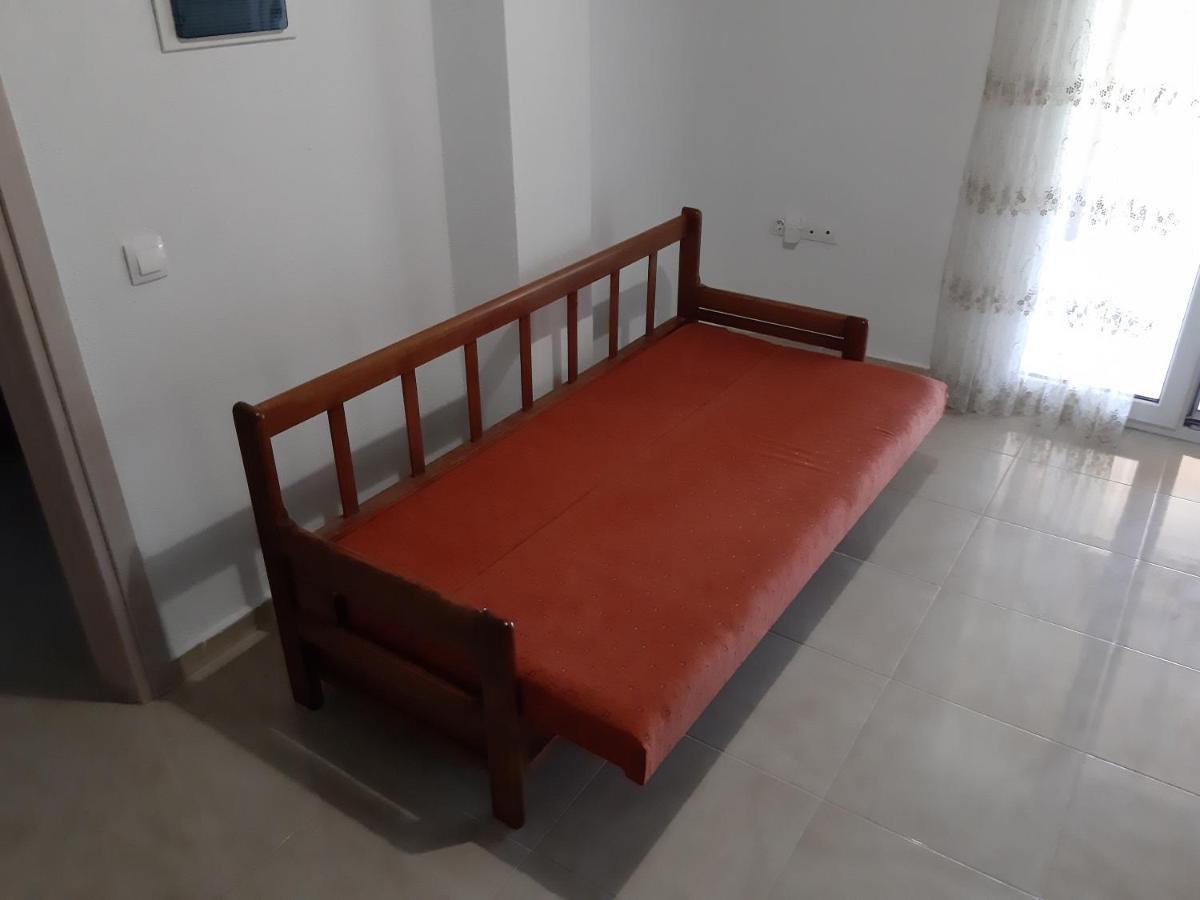 Maria Lemoni Swimming Pool Apartment Nea Skioni Buitenkant foto