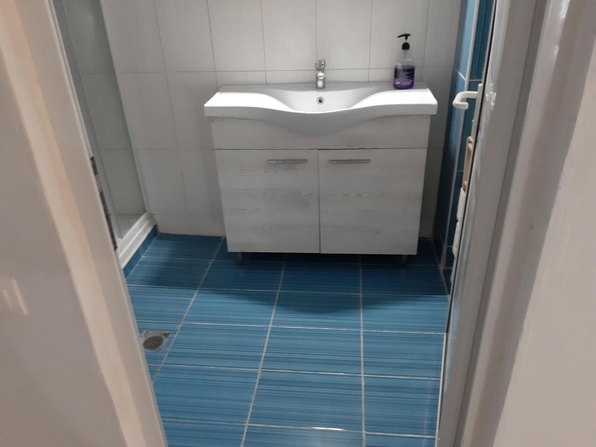 Maria Lemoni Swimming Pool Apartment Nea Skioni Buitenkant foto